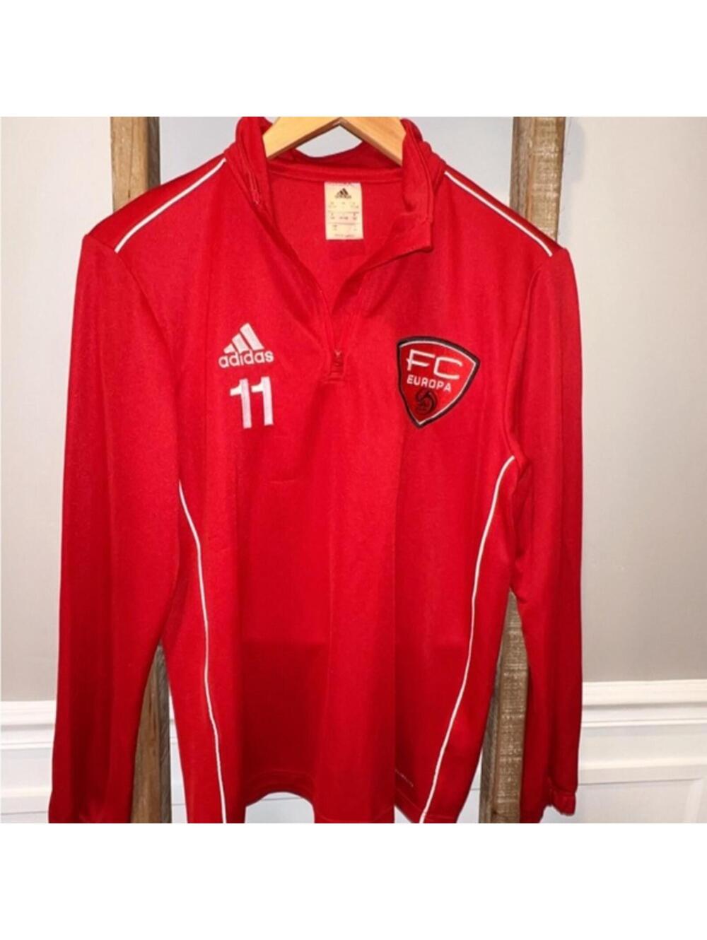 Adidas Red FC Europa Kids Soccer Shirt Size Large